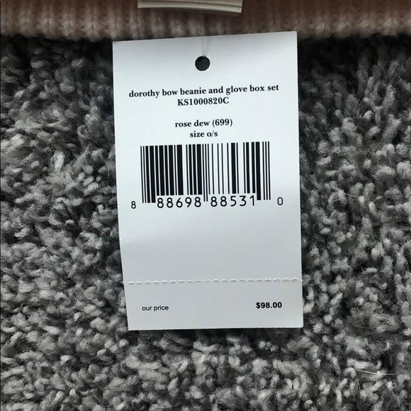 Kate Spade glove and hat set - Picture 6 of 6